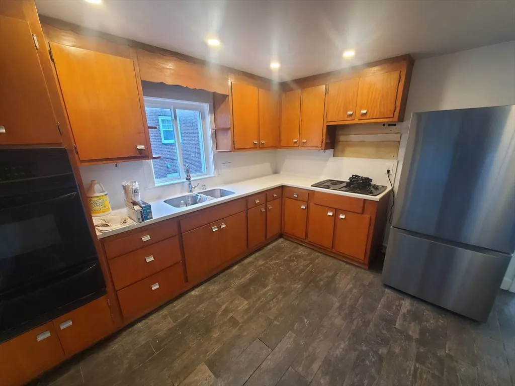 18 Denny St, Dorchester