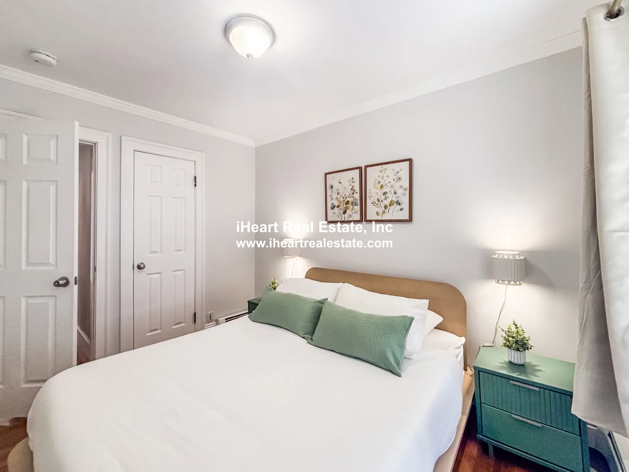 65-67 Saint James Circle, Hunnewell Hill