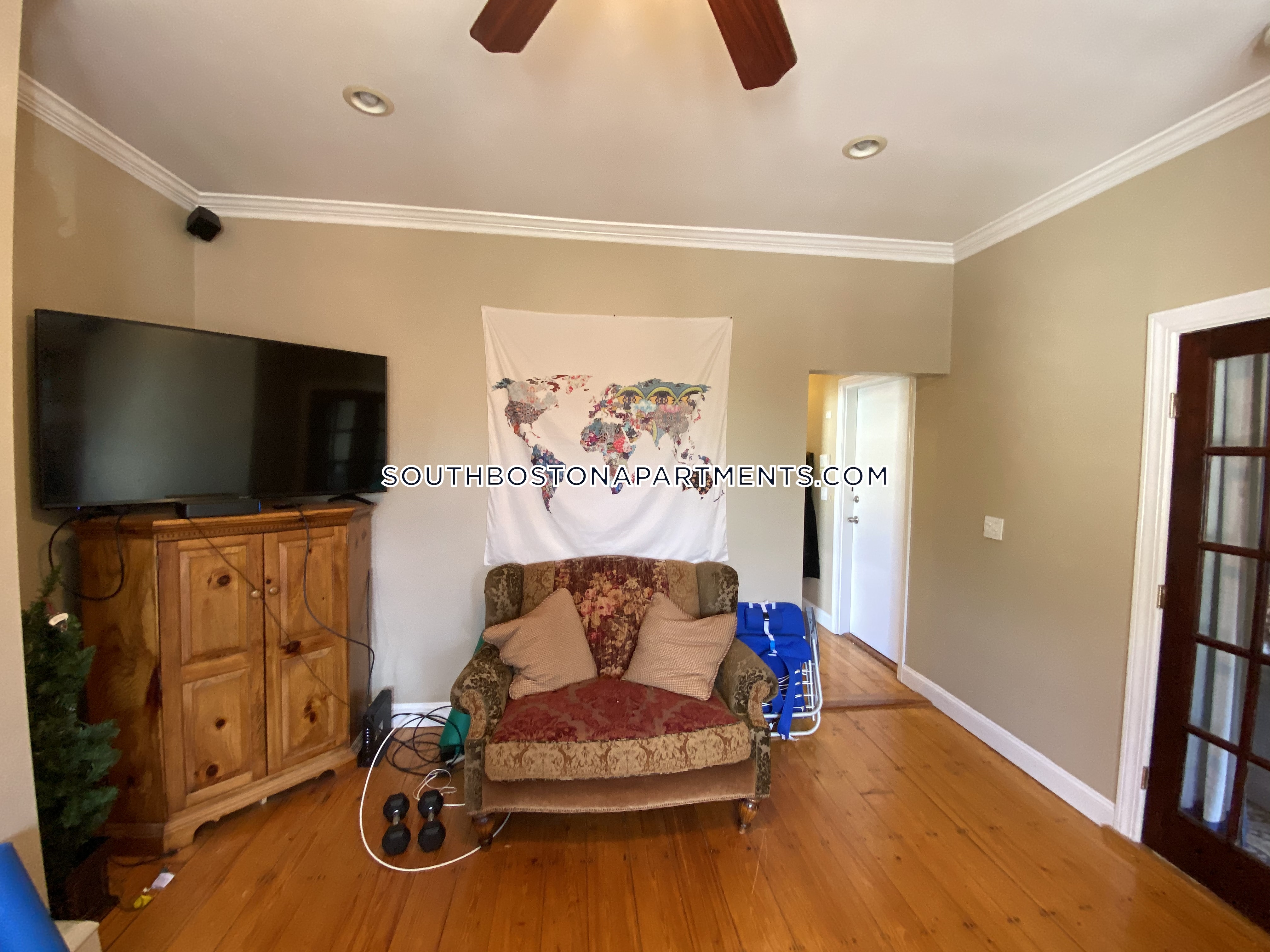 4 bed, 1.5 bath apartment for rent at 595 4th St Unit 2, South Boston — photo 28 of 42