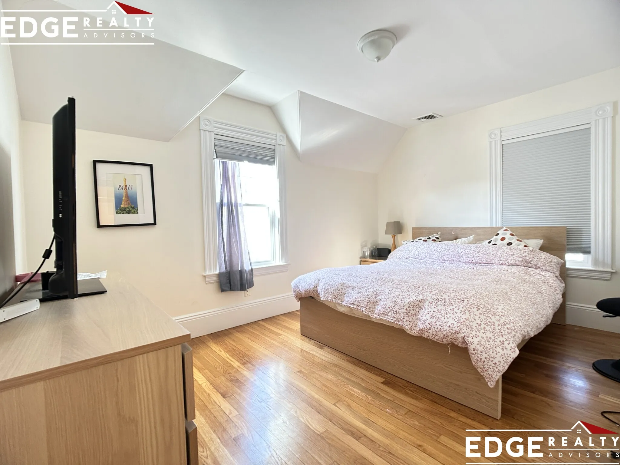 10 Hopedale St, Allston