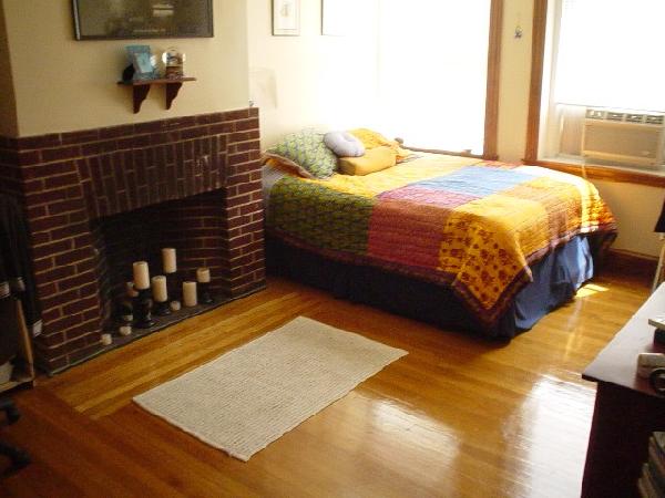 3 bed, 2 bath apartment for rent at 21 Gibbs St Unit 2, North Brookline — photo 2 of 6