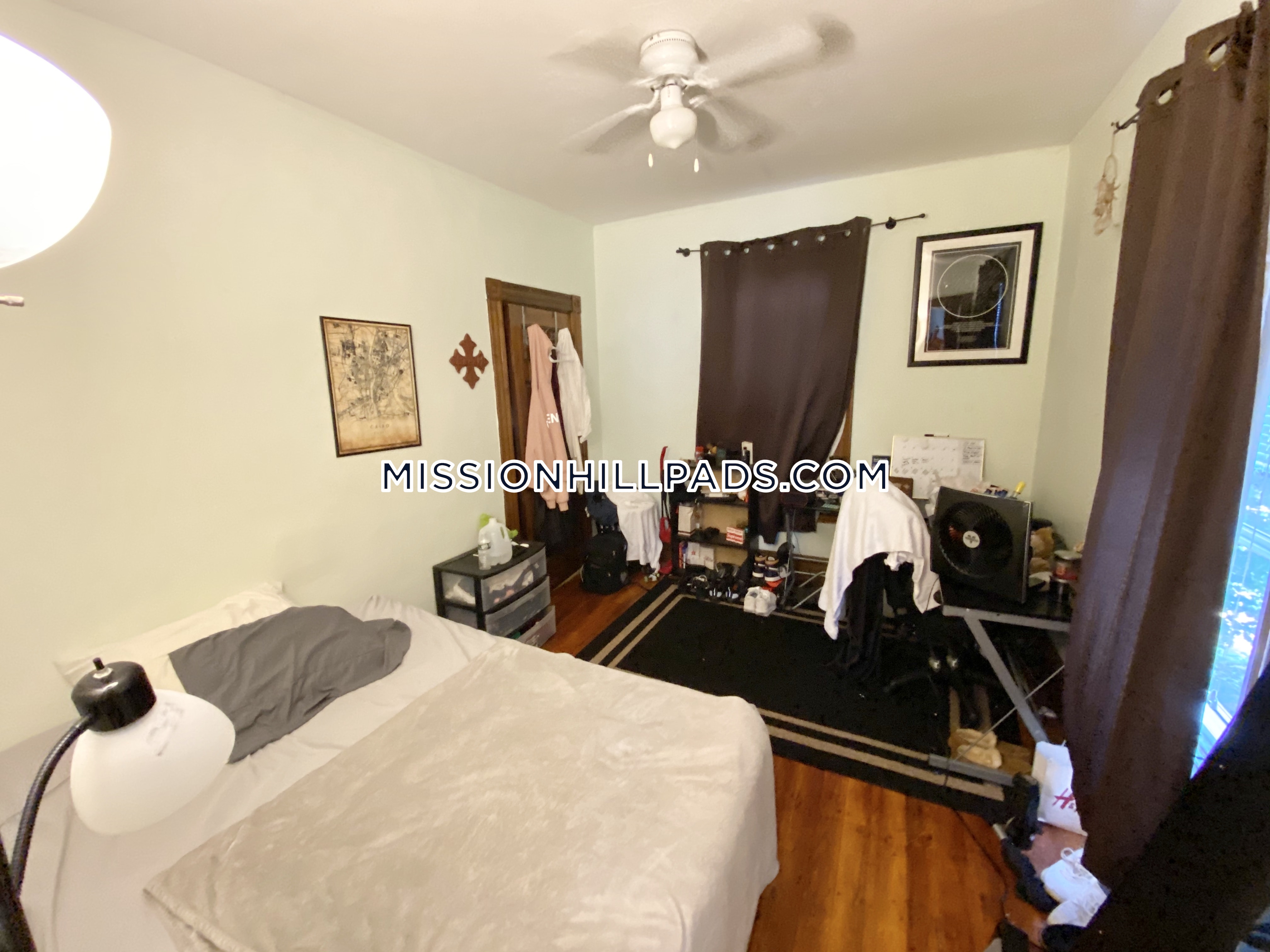 4 bed, 1 bath apartment for rent at 67 Hillside St Unit 2, Mission Hill