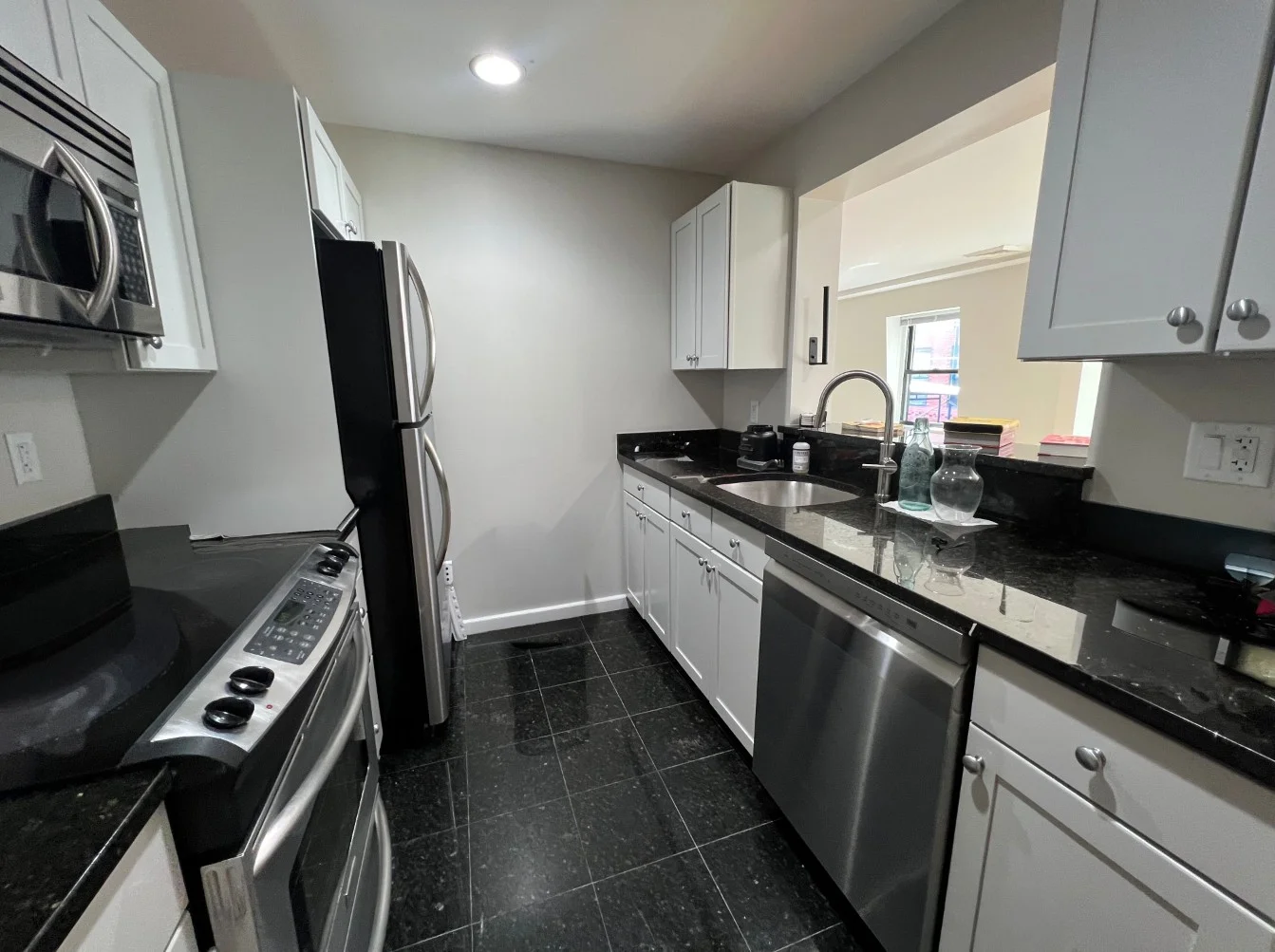 1661 Washington St, South End