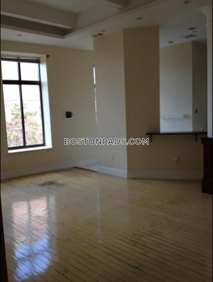 1 bed, 1 bath apartment for rent at 108 Richmond St Unit 7, North End — photo 30 of 35
