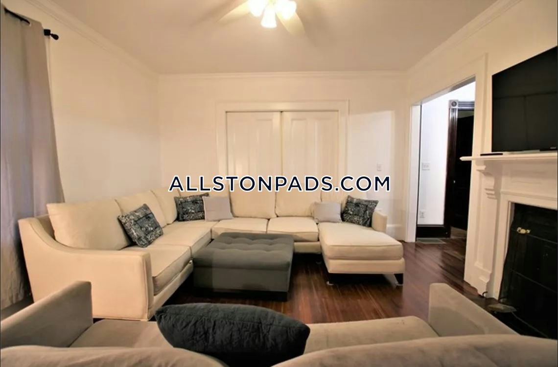 8+ bed, 4+ bath apartment for rent at 18 Holton St Unit U1, Allston — photo 5 of 16