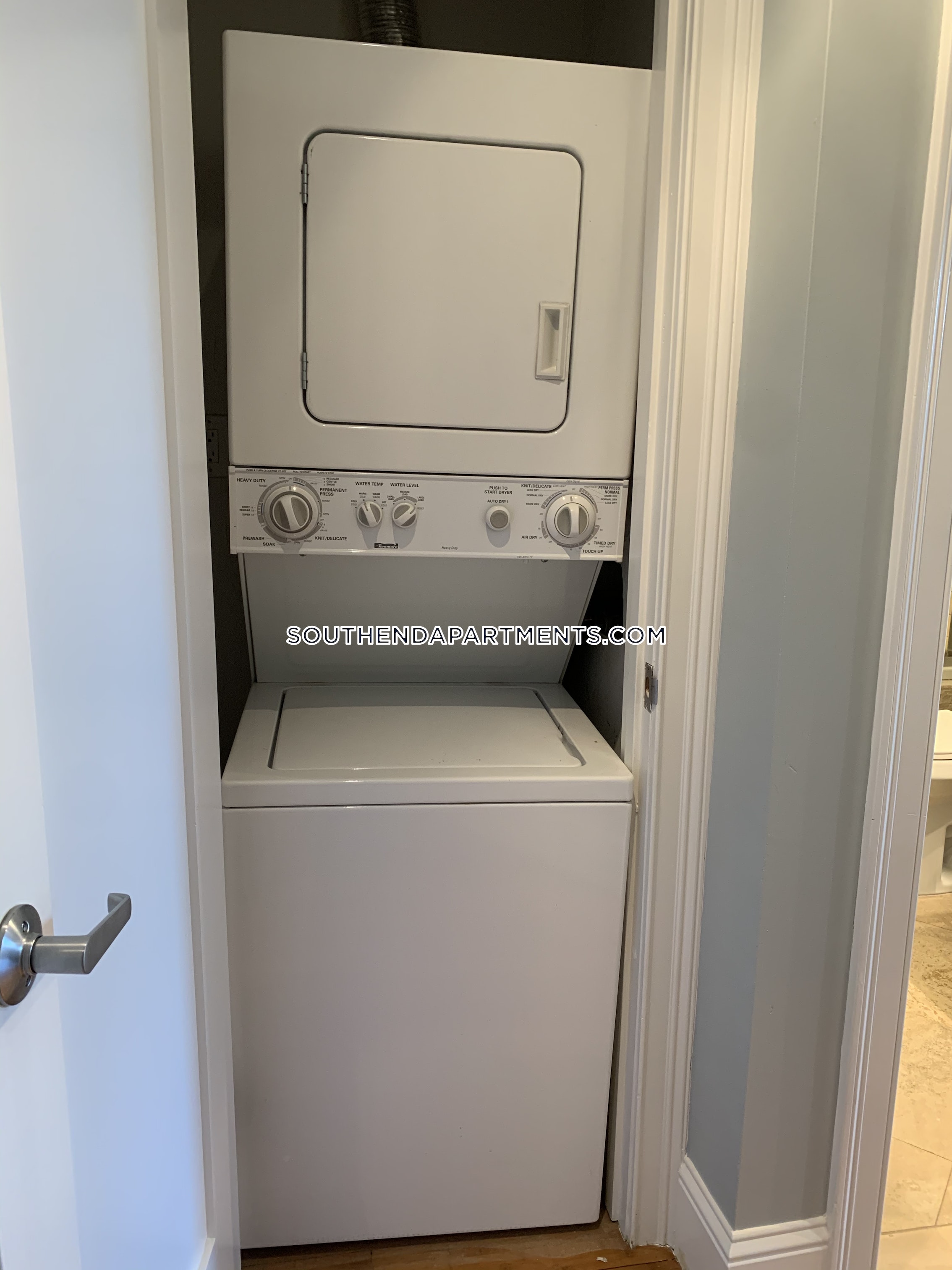2 bed, 1 bath apartment for rent at 9 Cortes Unit 3, South End — photo 7 of 12