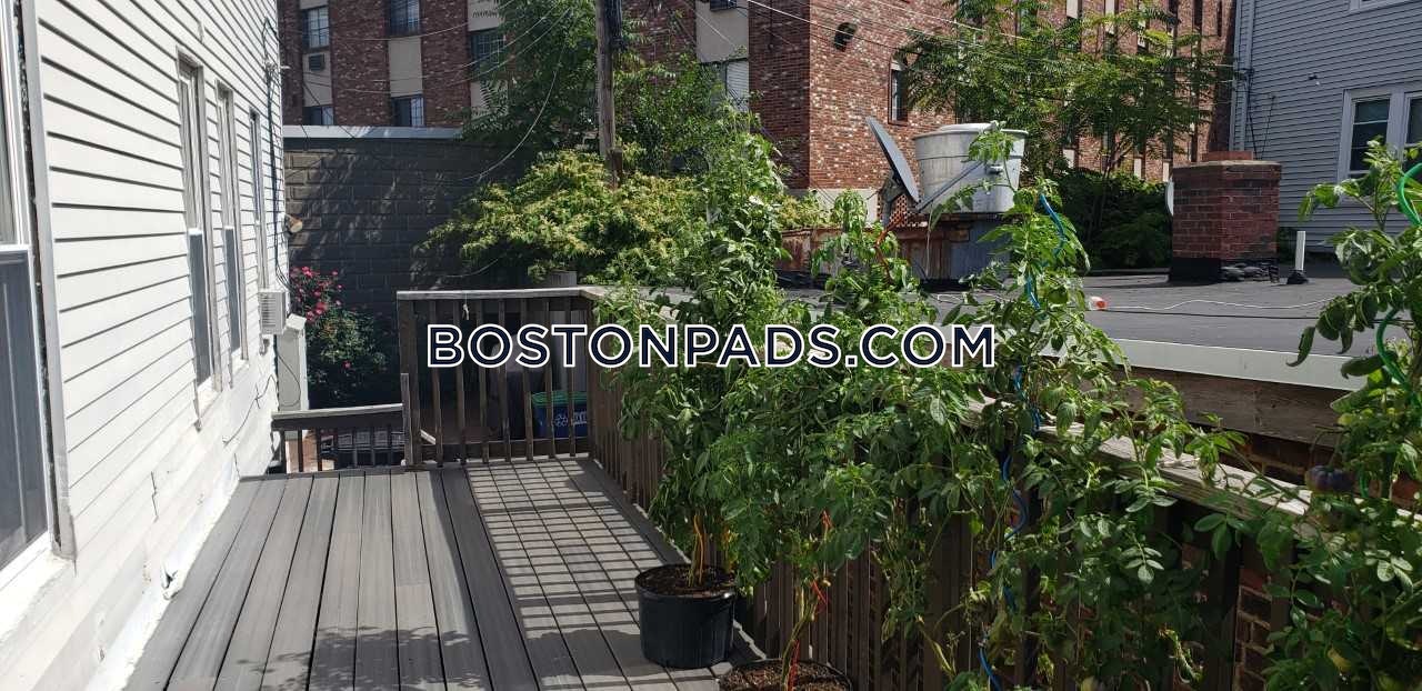 3 bed, 1 bath apartment for rent at 515 Medford St, Winter Hill — photo 36 of 38