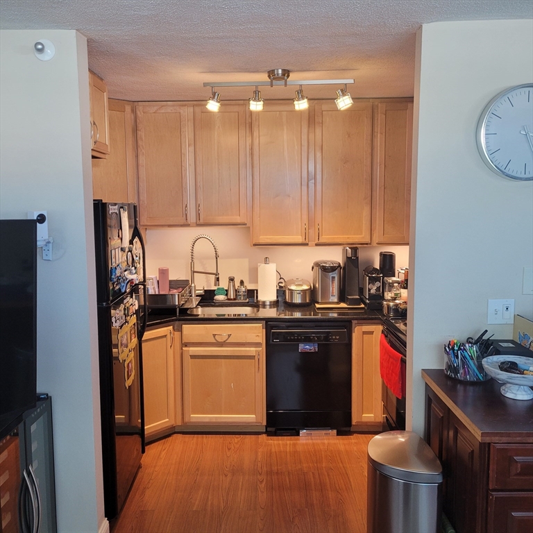 935 Washington St, Newtonville