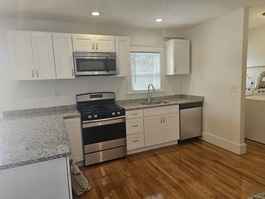 11 Tampa St, Hyde Park