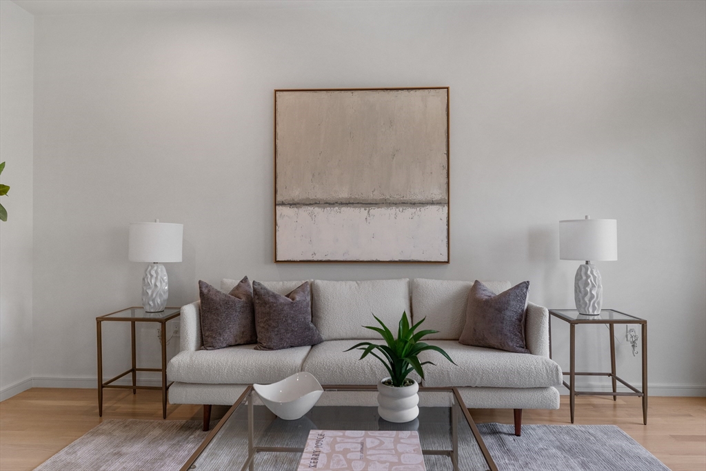 6 Claflin Rd, Aspinwall Hill