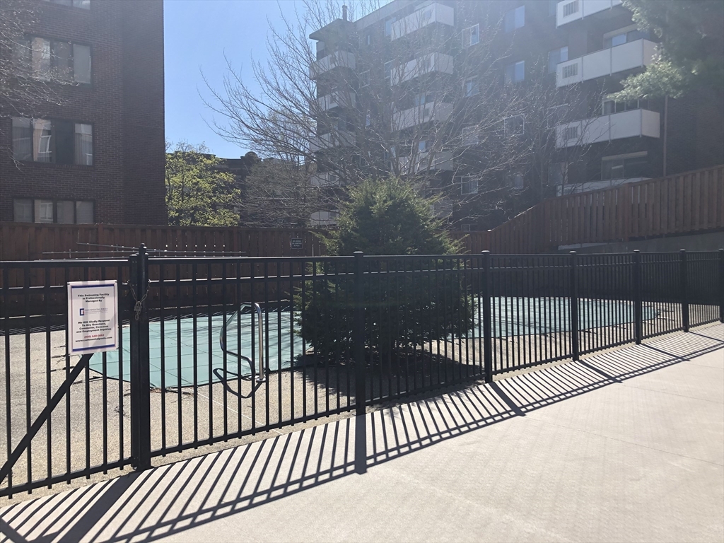 45 Longwood Ave, Coolidge Corner