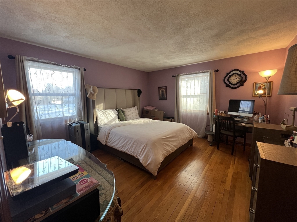 39 Plimpton Ave, Norwood