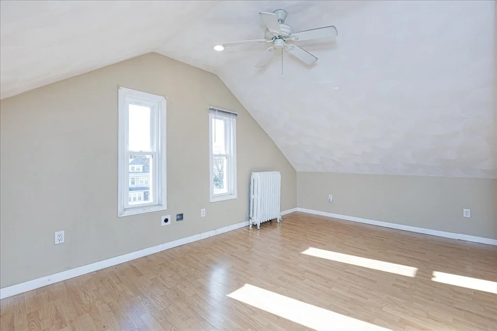 9 Lapham St, Medford