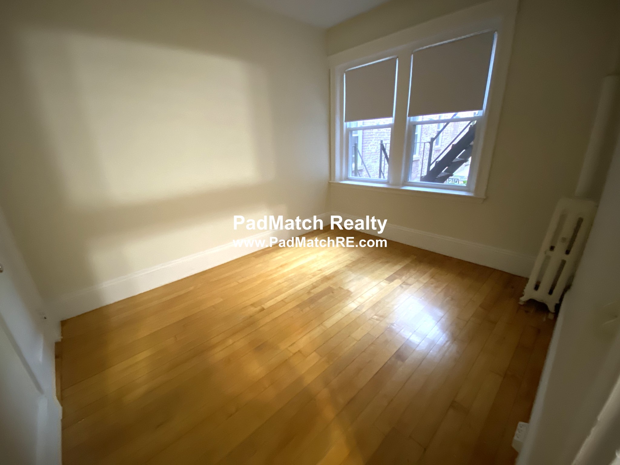 1822 Beacon St, Brookline