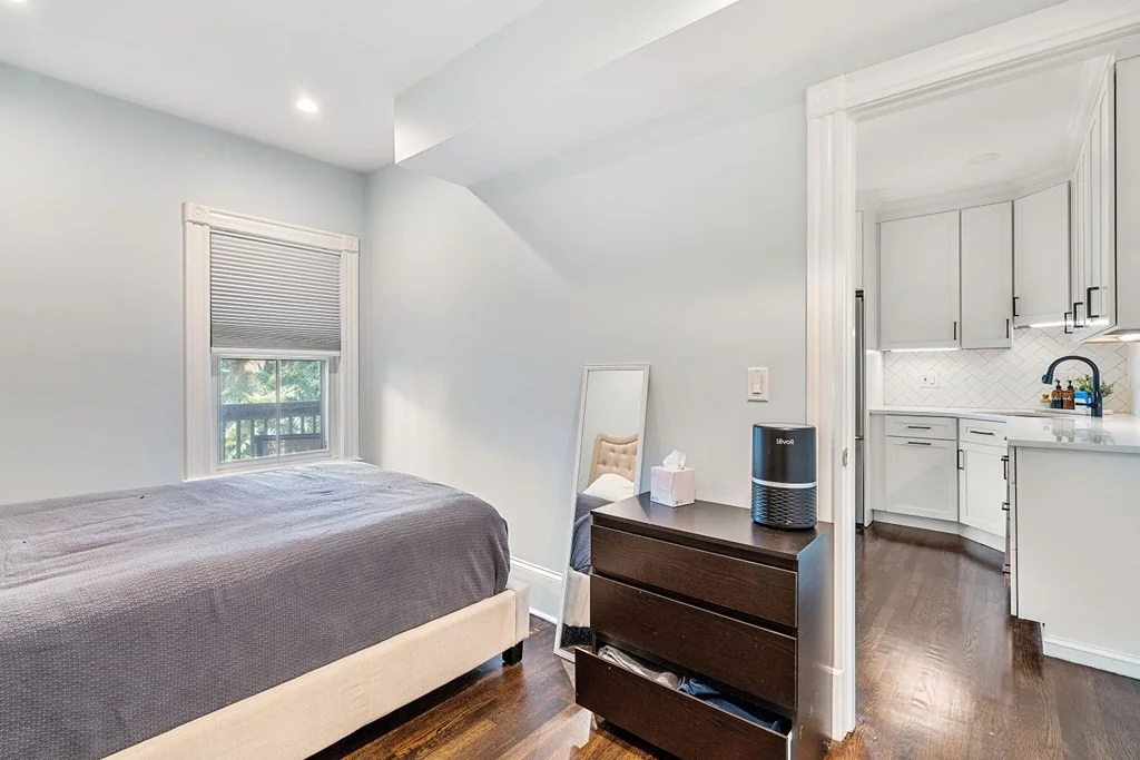 176 Bowen St, South Boston