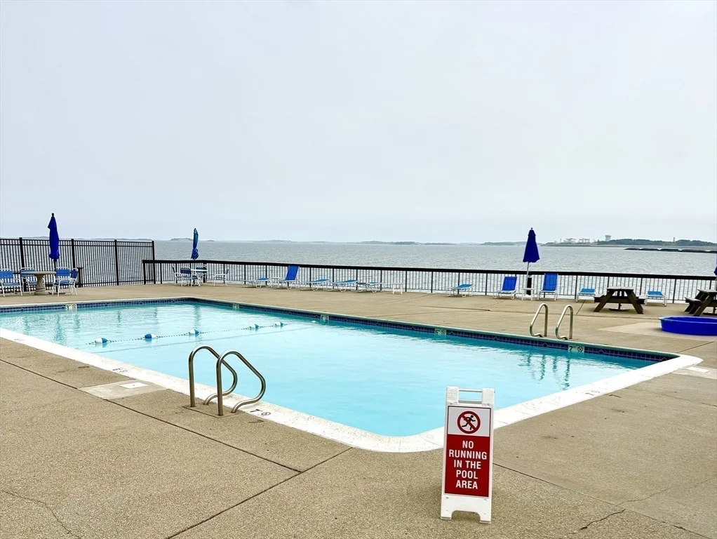 1 Seal Harbor Rd, Winthrop