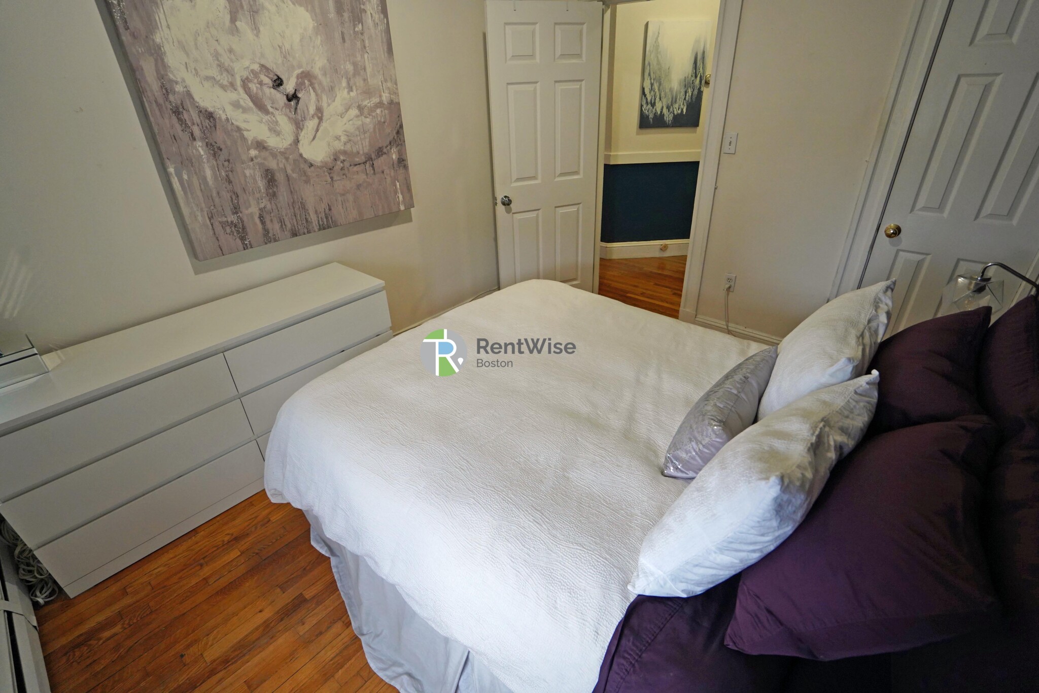 1844 Commonwealth Ave, Brighton