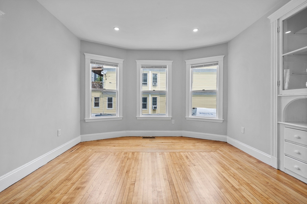 29 Magnolia St, Dorchester