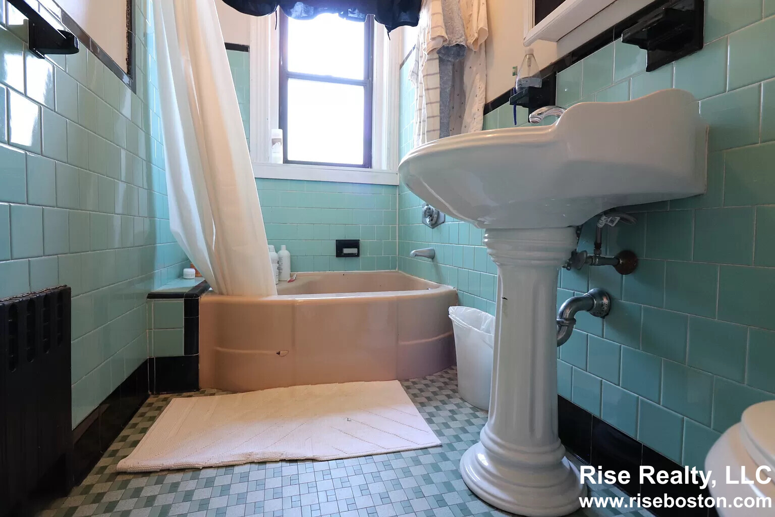 175 Harvard St, Coolidge Corner