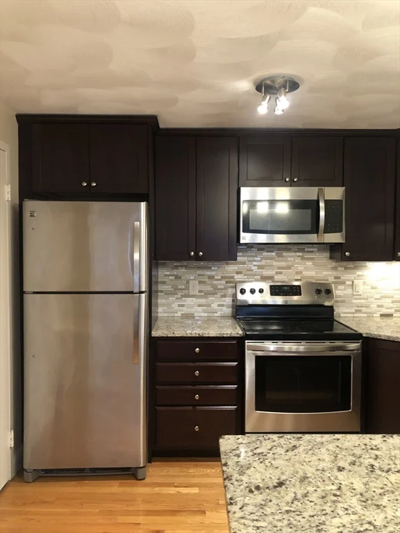 1105 Lexington St, Waltham