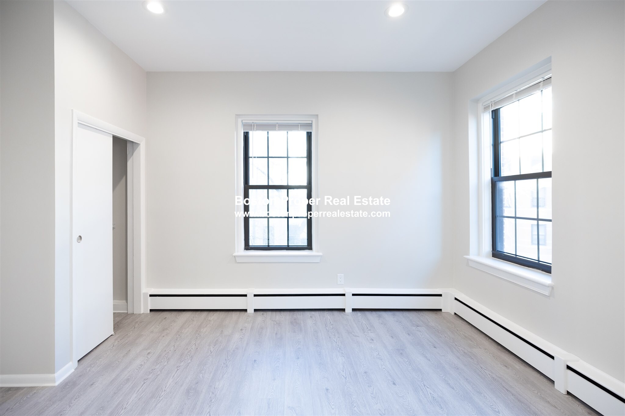 158 Saint Botolph St, Back Bay