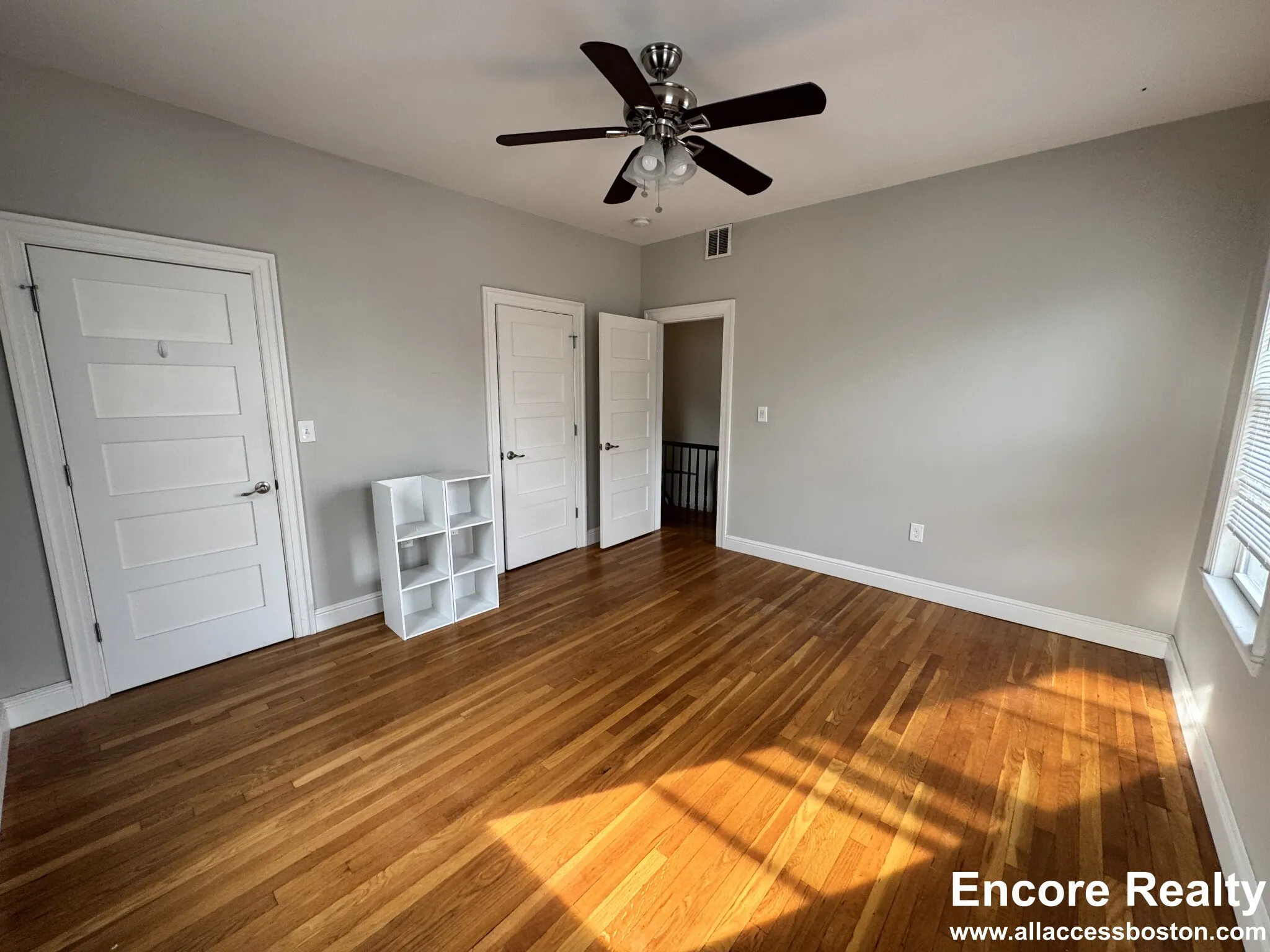 13 Pleasant St, Central Square