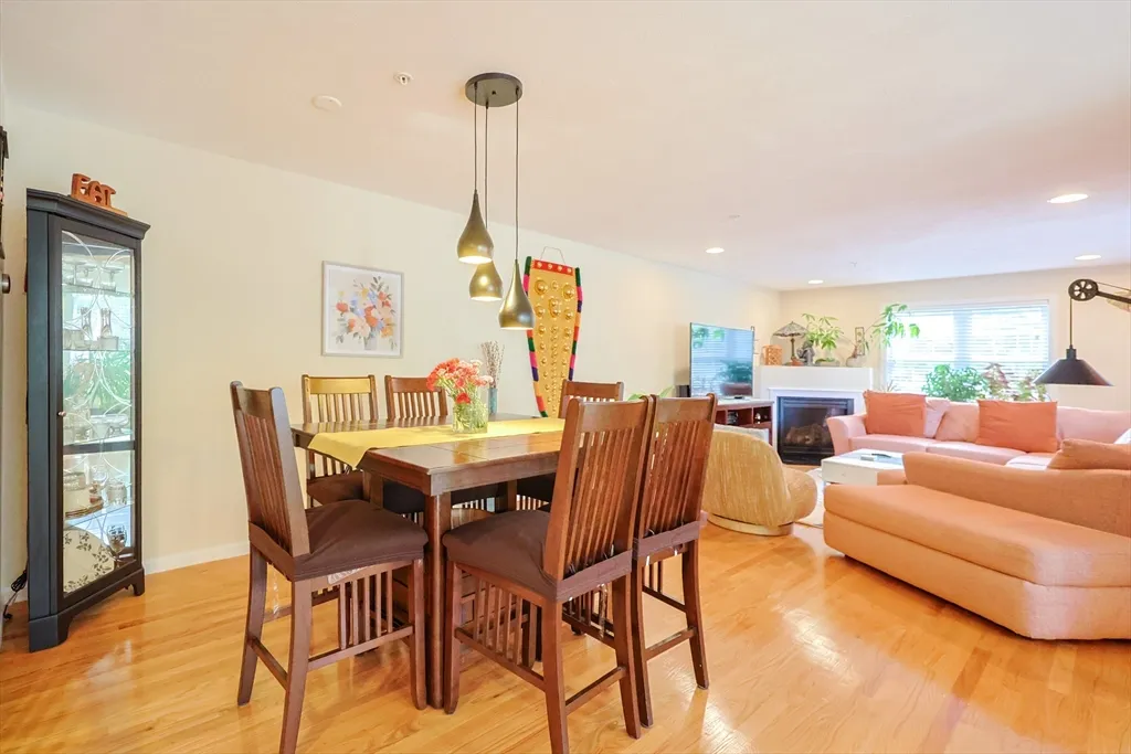 8 Patriots Blvd, Hopkinton