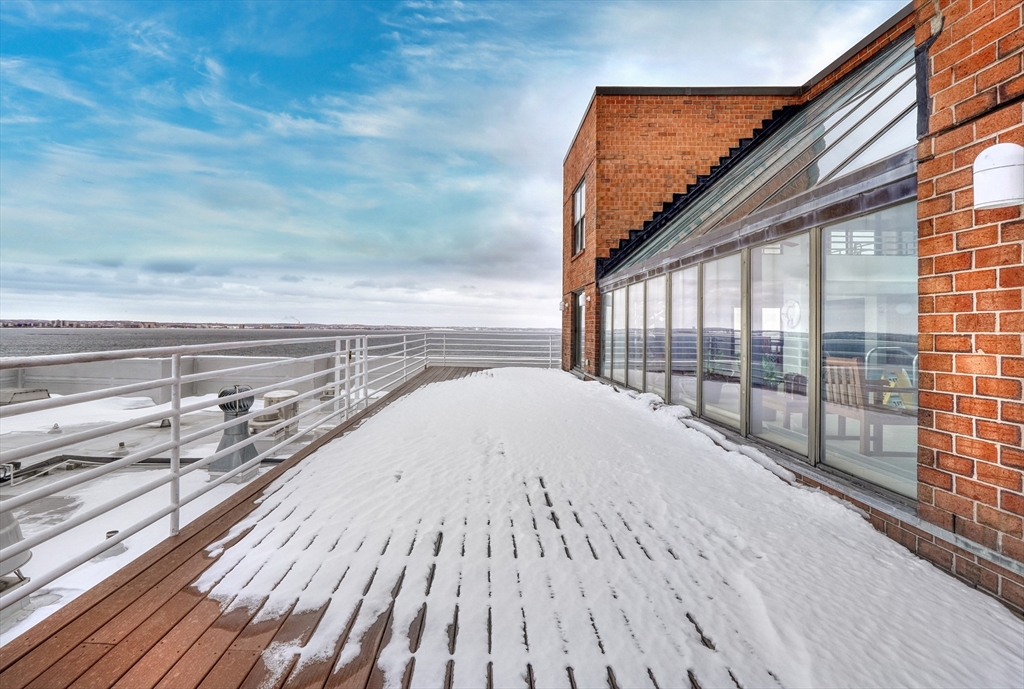 3 Seal Harbor Rd, Winthrop