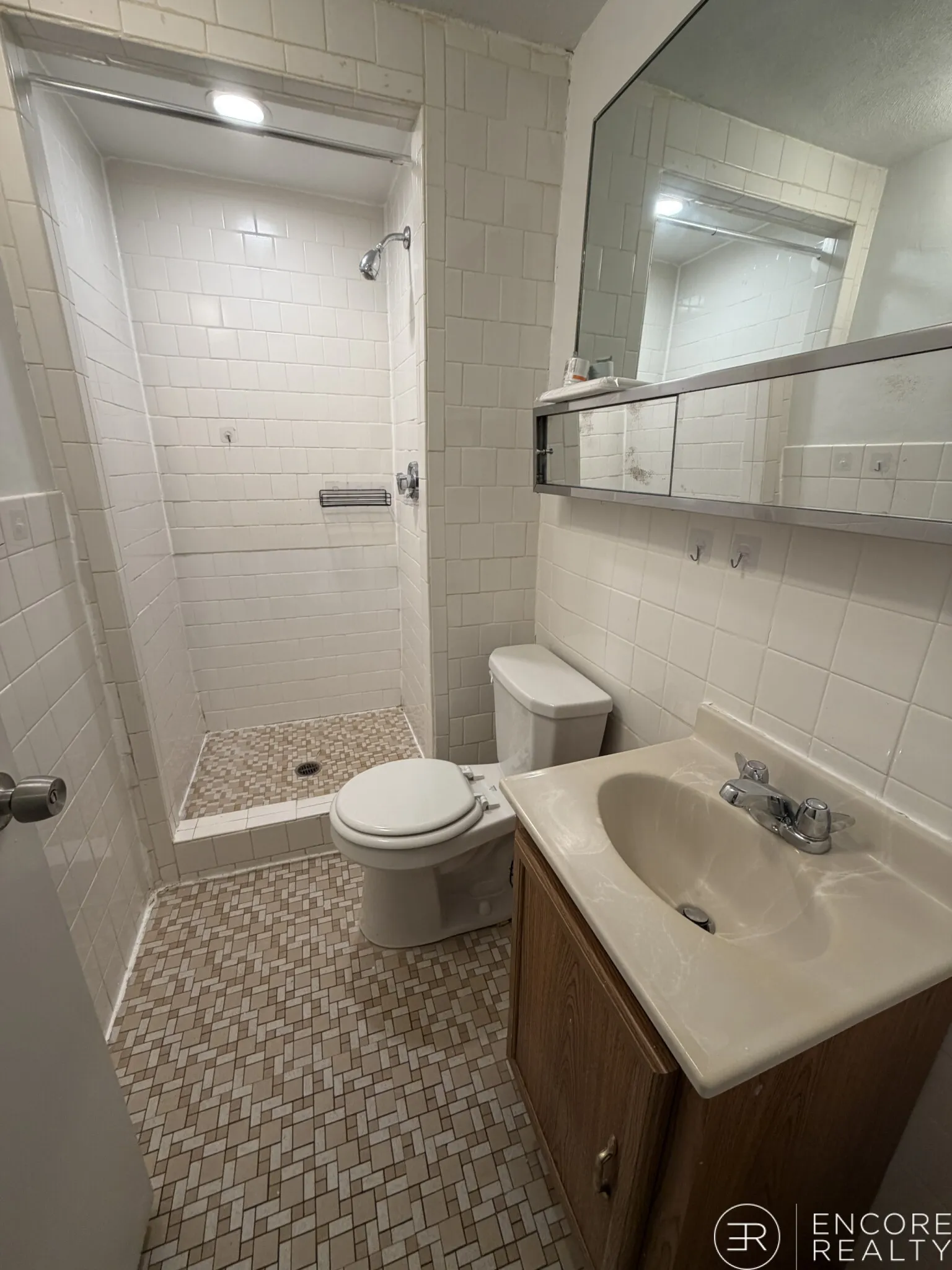 33 Lancaster Ter, Corey Hill