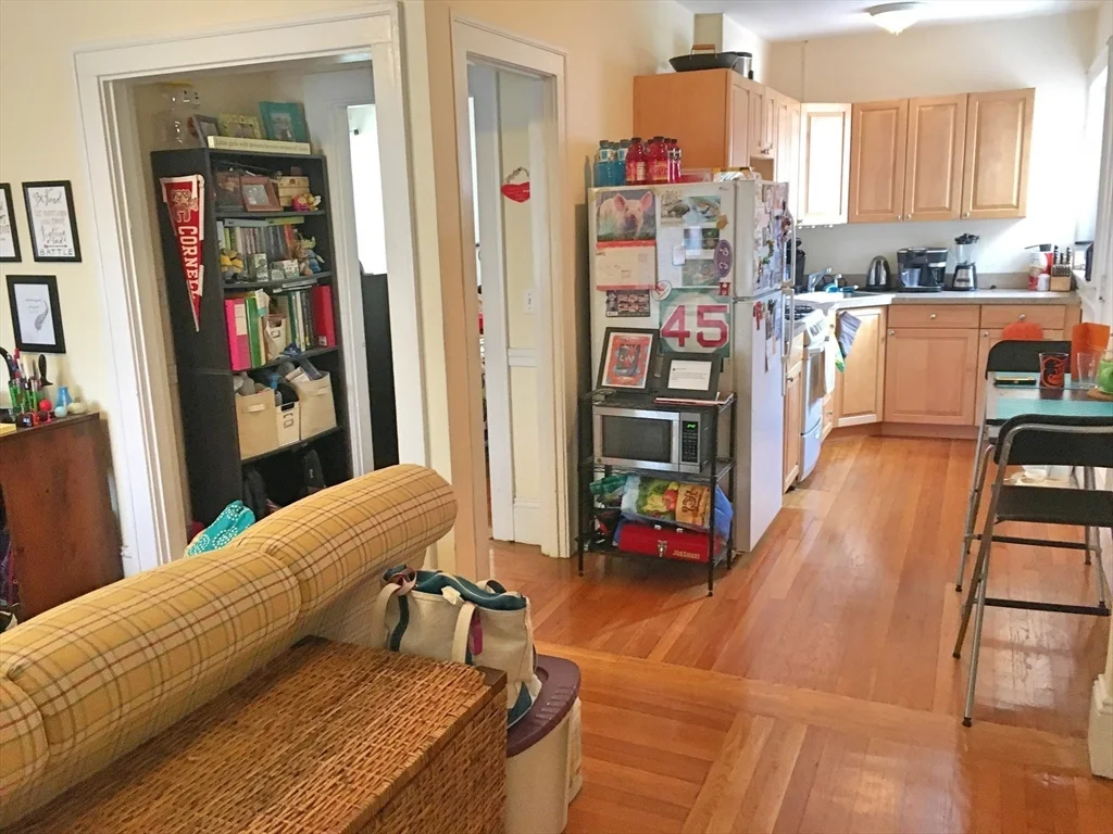 592 Washington St, Aspinwall Hill