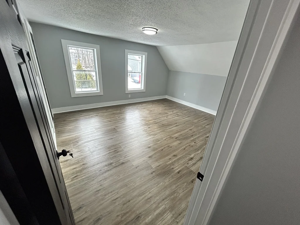 20 Ashland St, Haverhill