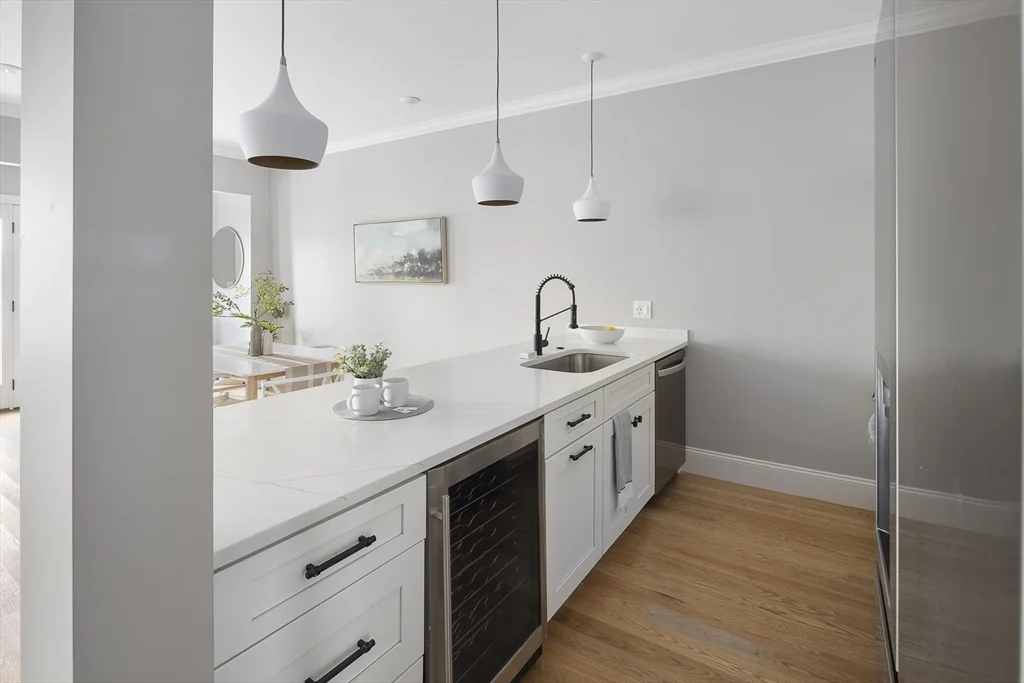 31 Boardman St, East Boston