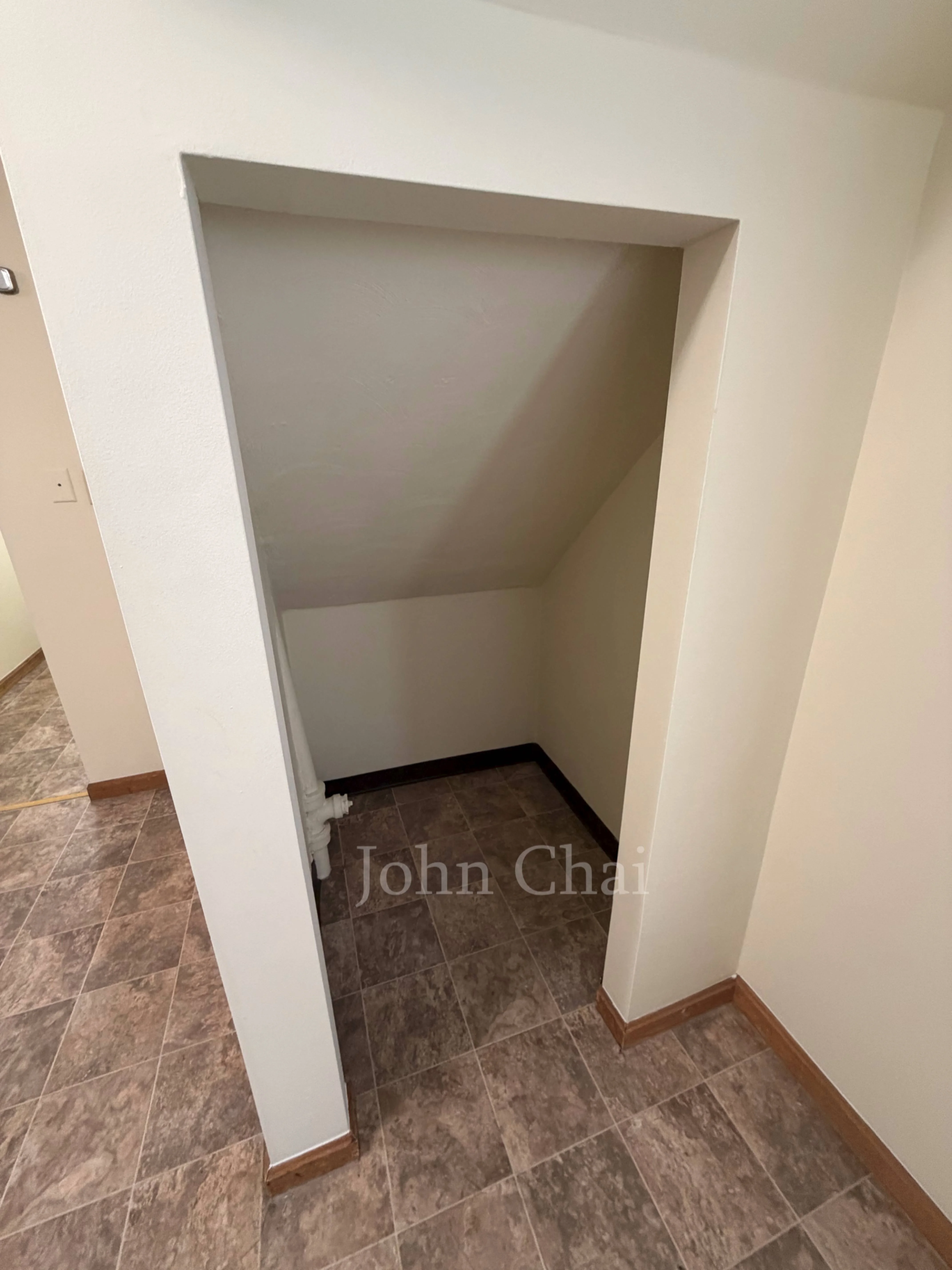 96 Nichols Ave, Watertown