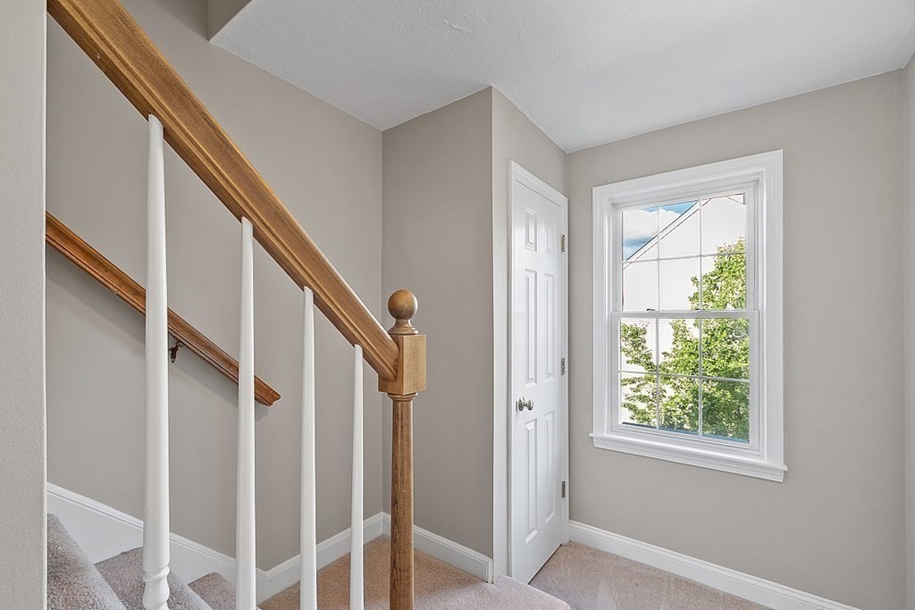 67 N Quinsigamond Ave, Shrewsbury