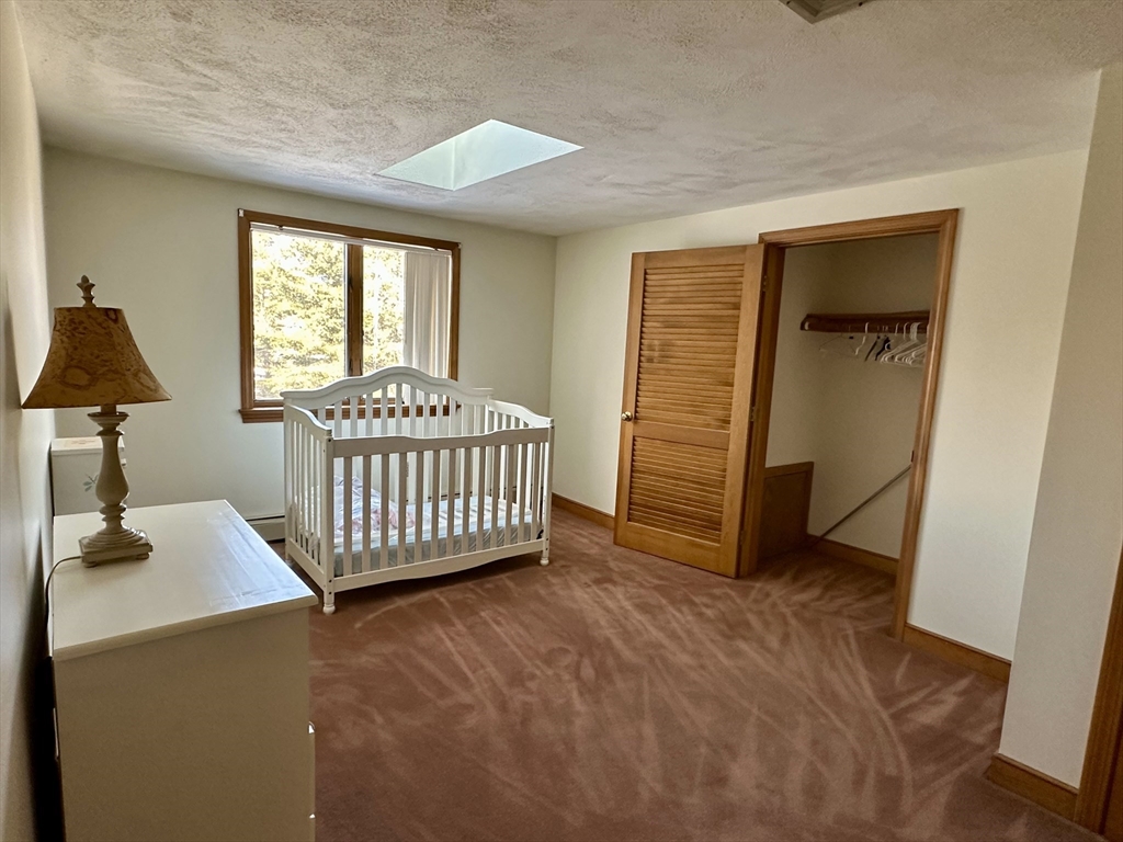 42 Pine Acres Rd, Foxboro