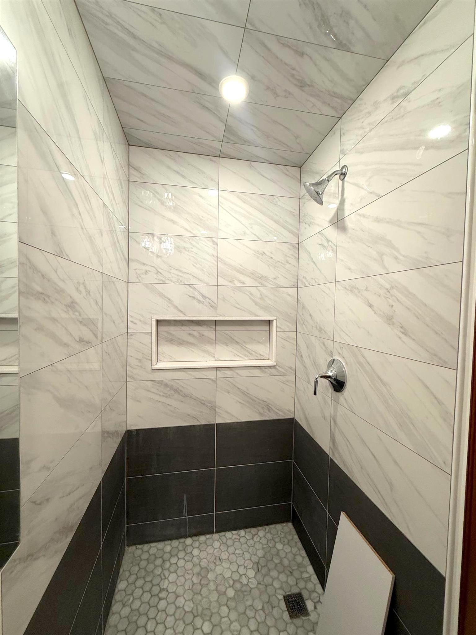 50 Simpson Ave, Tufts