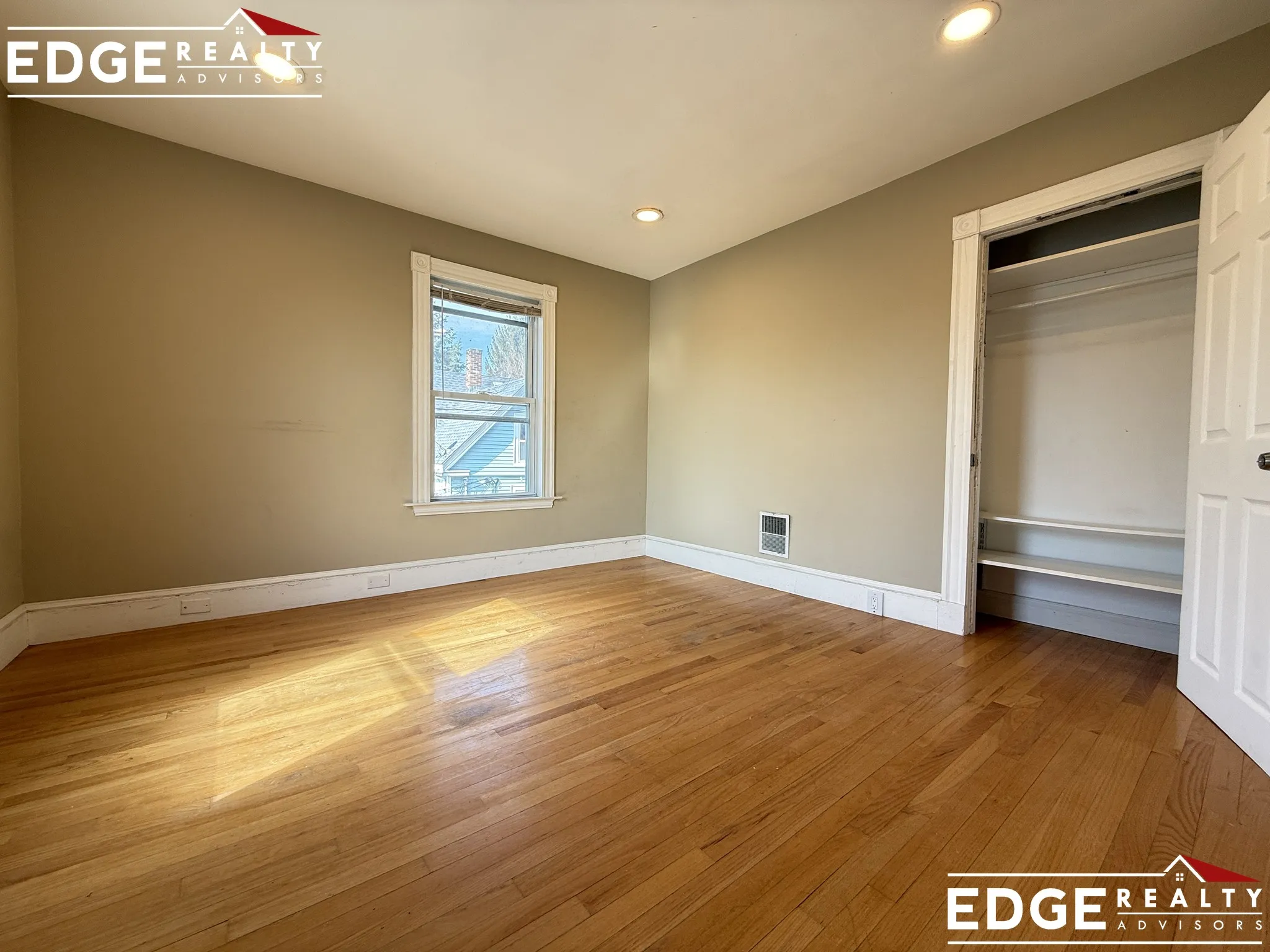 11 Pennsylvania Ave, Newton Upper Falls