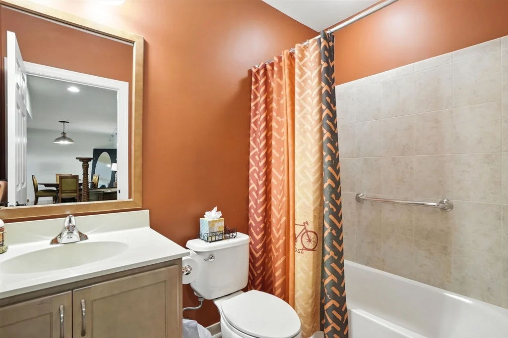 8 Skipping Stone, Plymouth