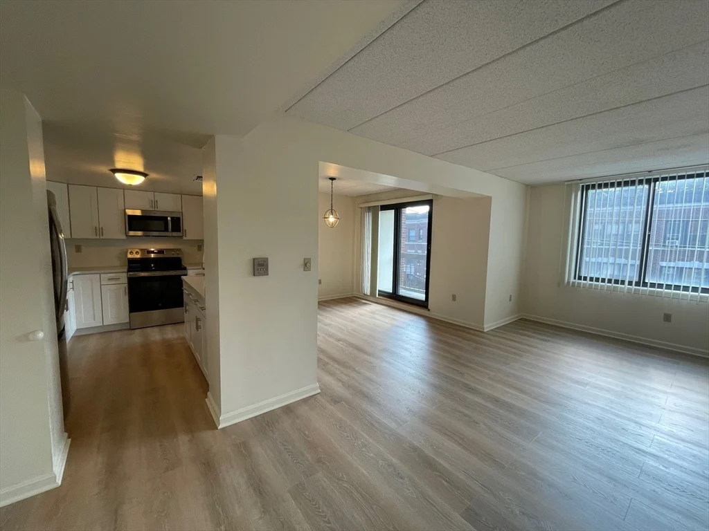 85 Brainerd Rd, Allston