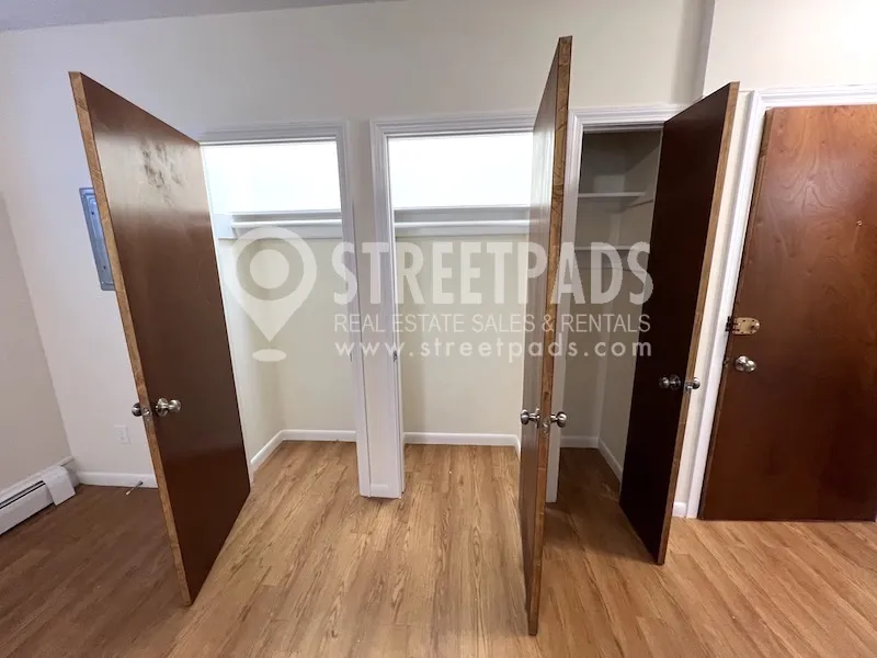 2018 Commonwealth Ave, Brighton