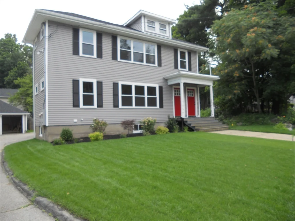 160 Weston St, Waltham