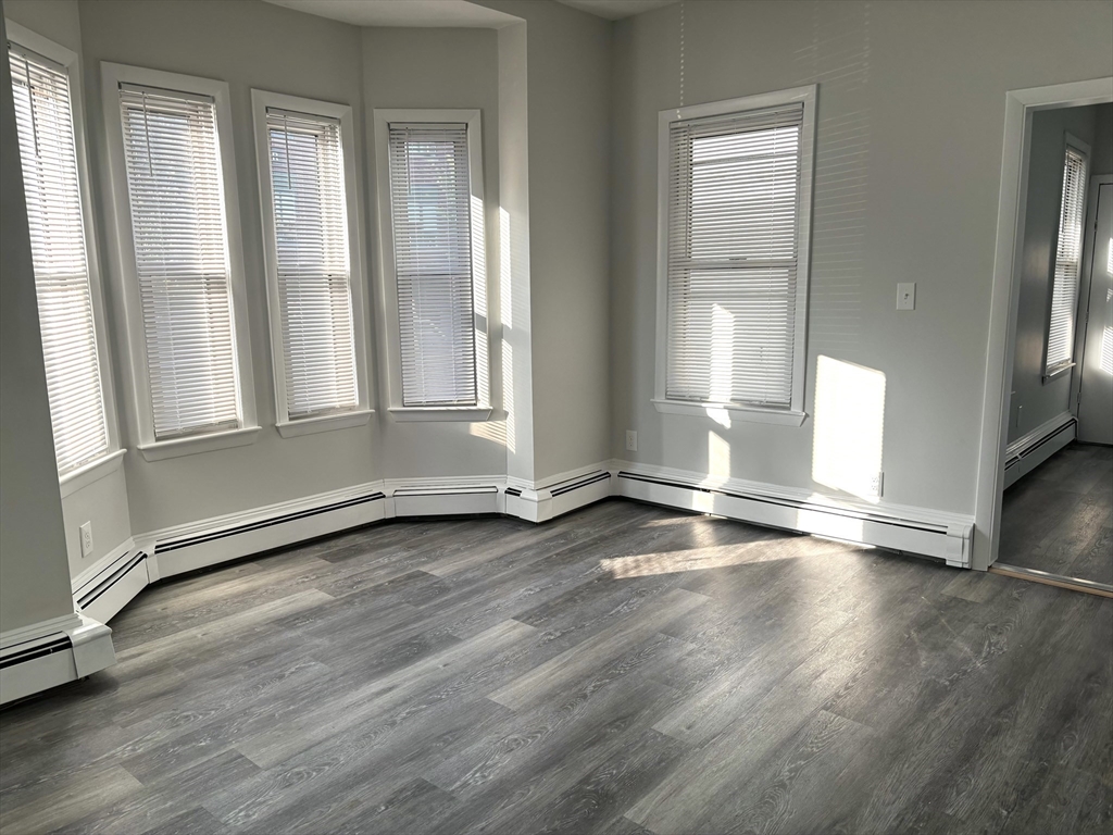 15 Ellsworth St, East Somerville