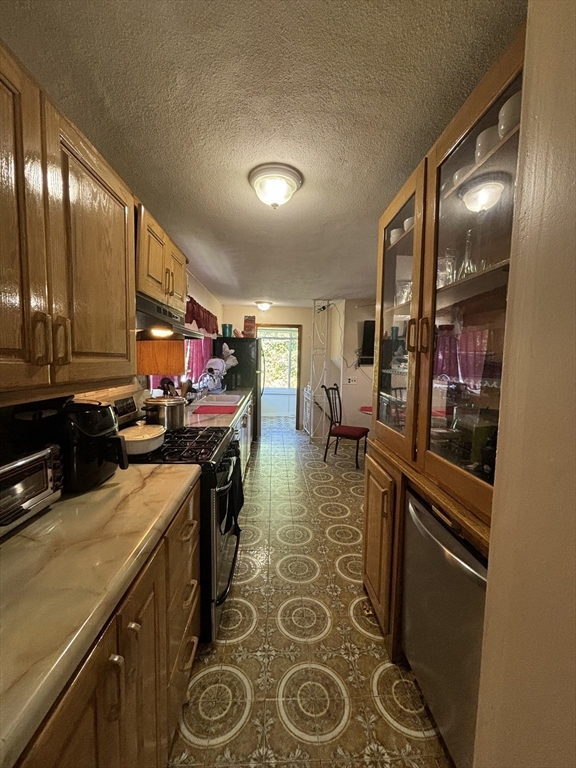 253 Fellsway W, North Medford