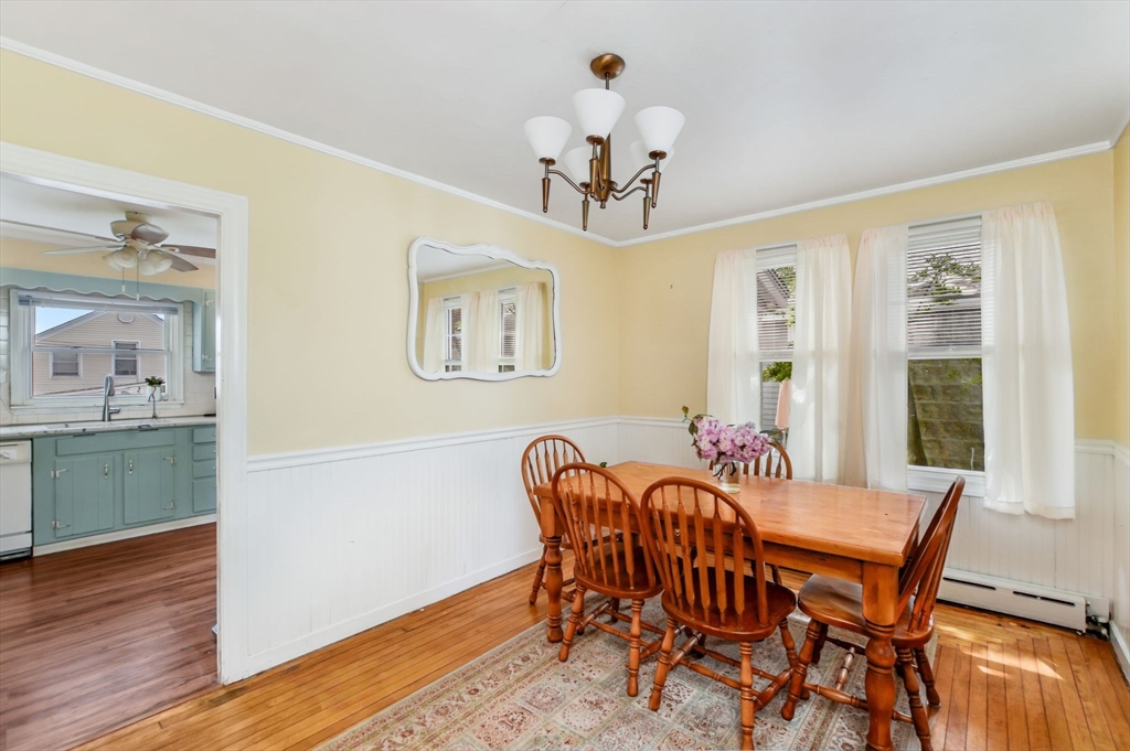 18 Washington Ave, New Bedford