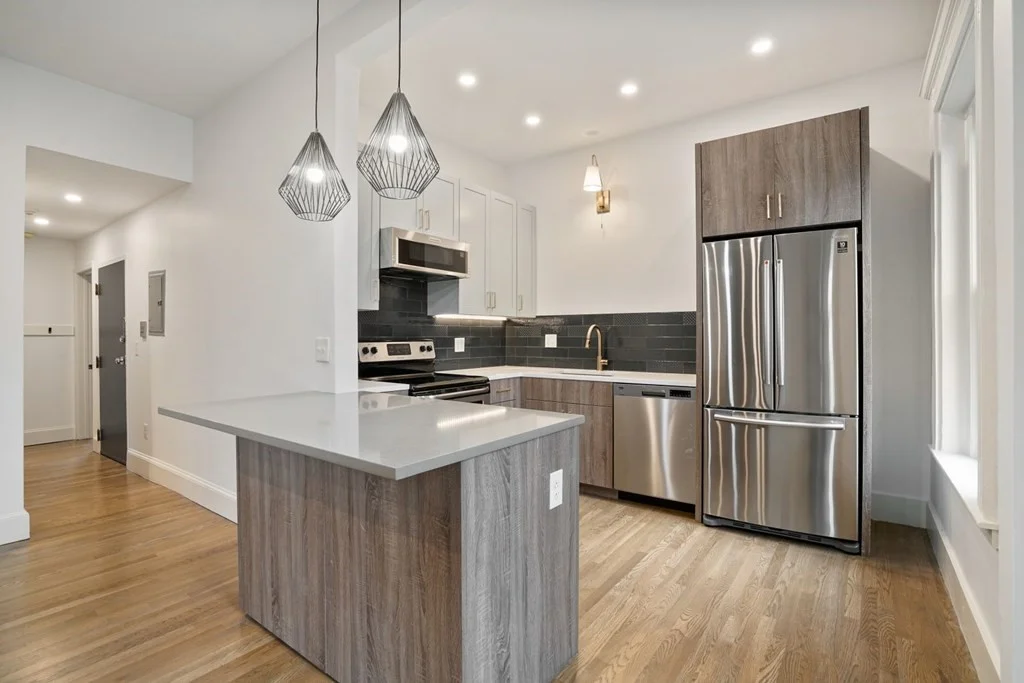 512 Massachusetts Ave, South End