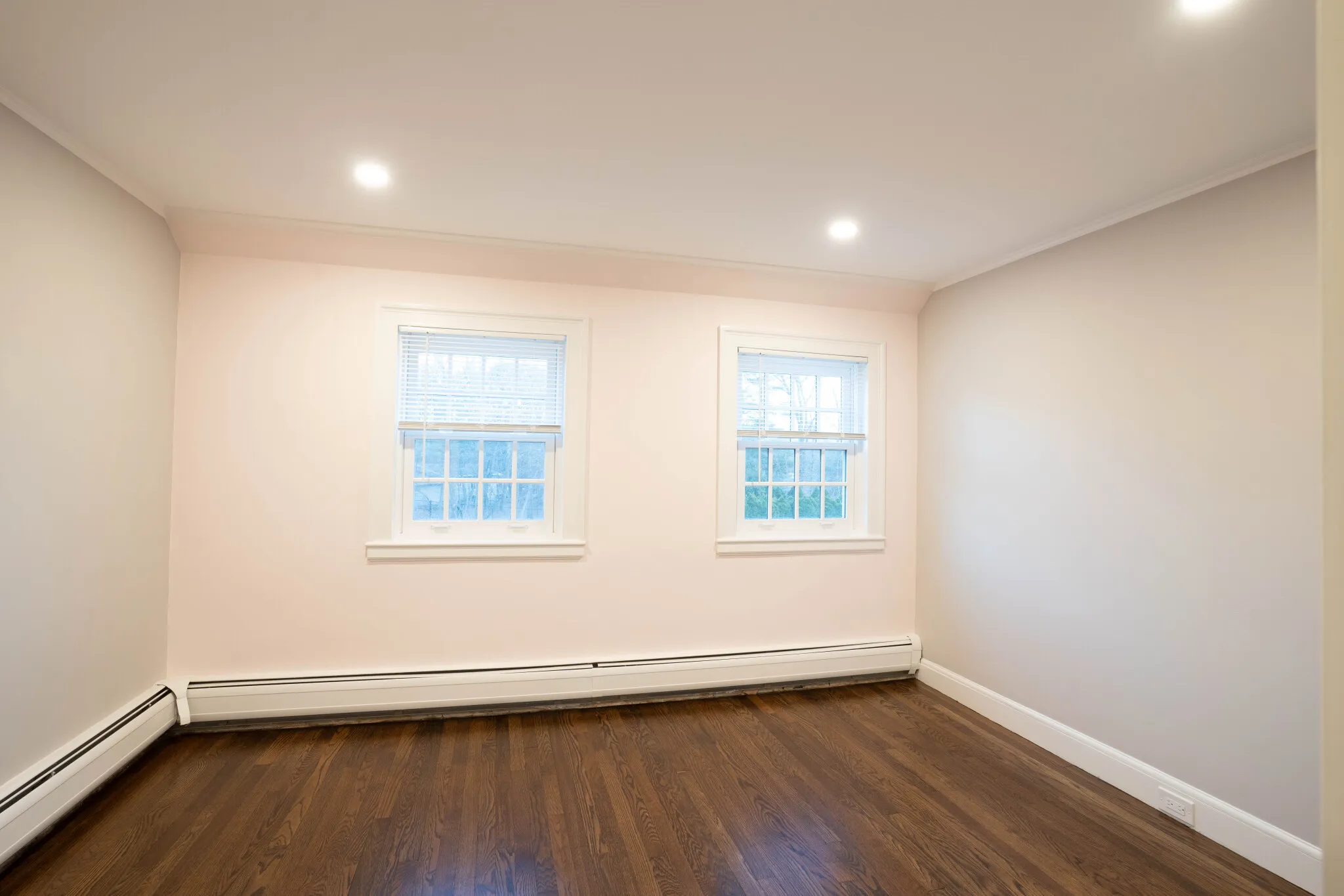 40 Puddingstone Ln, Oak Hill