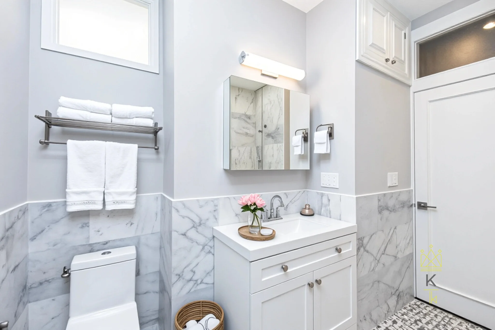 85 Regent St, Roxbury