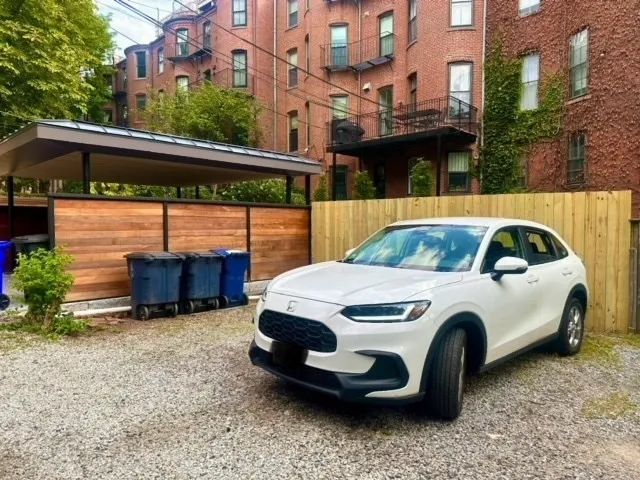 18 Holyoke St, South End