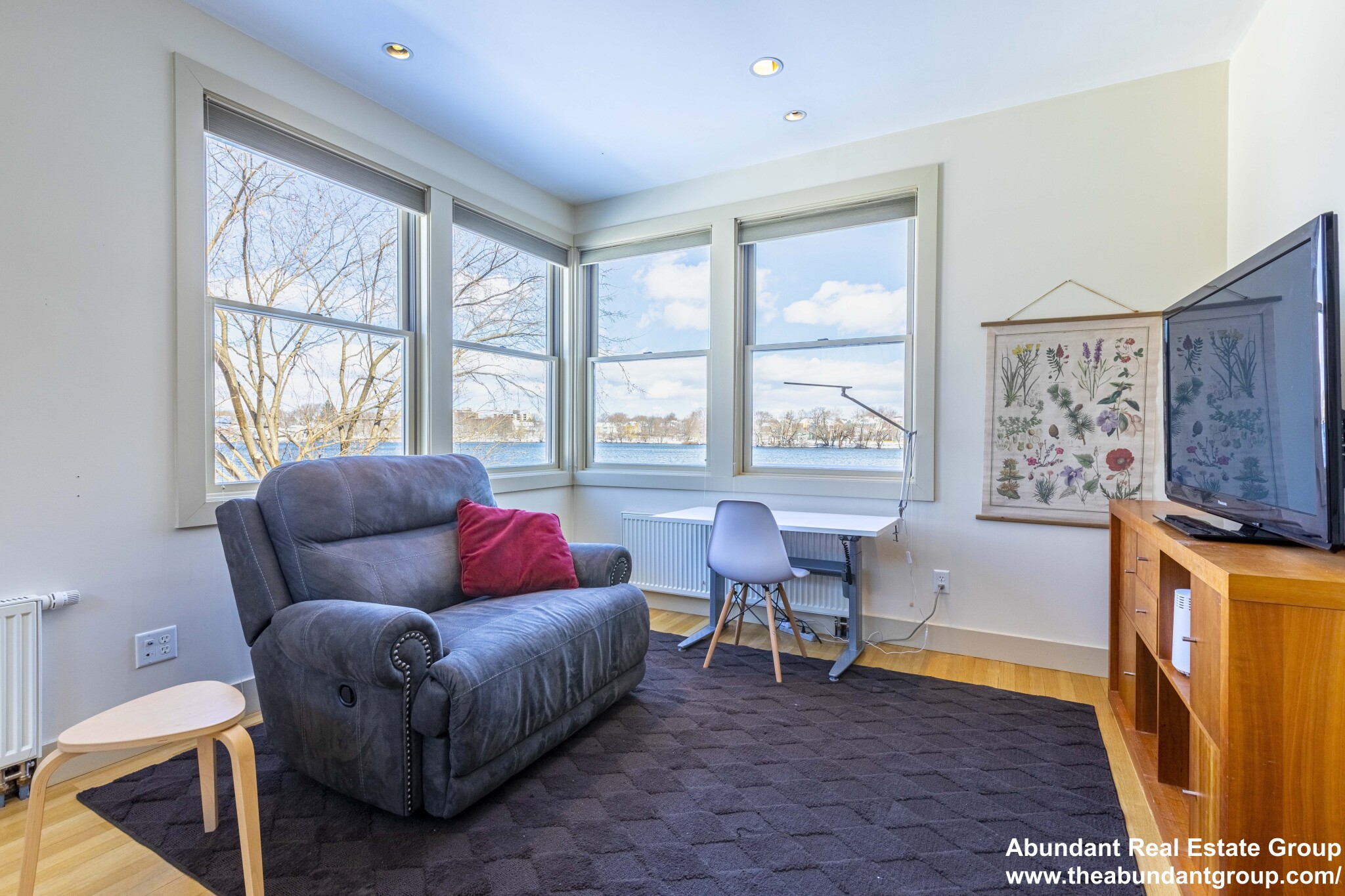 3 bed, 2.5 bath apartment for rent at 104 Spy Pond Pkwy Unit 1, Arlington — photo 15 of 40