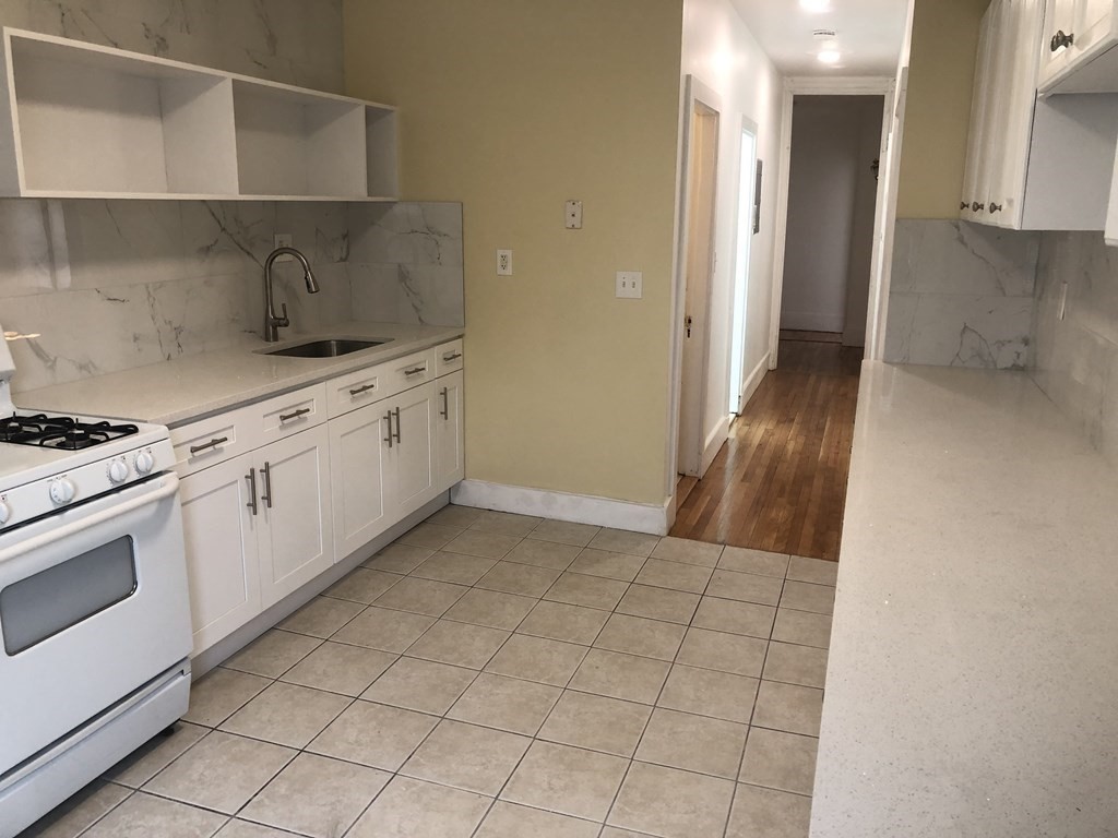 2 bed, 1 bath apartment for rent at 16 Creighton St Unit 3, Jamaica Plain
